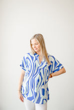 Load image into Gallery viewer, ABSTRACT PRINT RUFFLED SPLIT NECKLINE WOVEN TOP S-3X