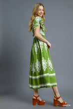 Load image into Gallery viewer, Santorini Breeze Green Smocked Midi Dress