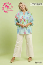 Load image into Gallery viewer, Seafoam Floral Top Plus
