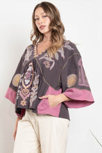 Load image into Gallery viewer, Kimono Sleeve Embroidered Top