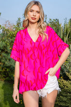 Load image into Gallery viewer, Pink and Red Print V-Neck Boxy Top